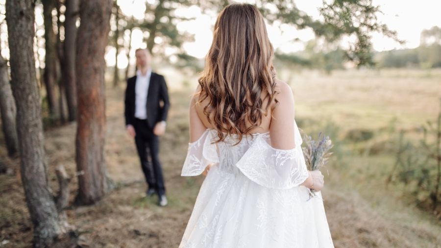 Bride and groom in a picturesque wedding portrait photography