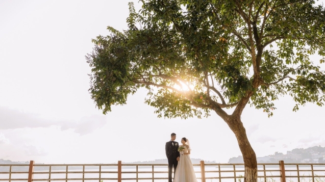 Creating a Story: The Art of Destination Wedding Photography